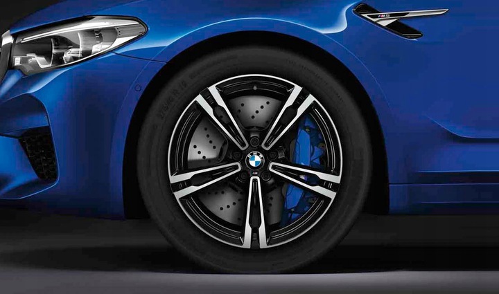 ORIGINÁLNÍ BMW M KOMPLETNÍ PŘEDNÍ ZÍMNÍ KOLO STYLE 705M