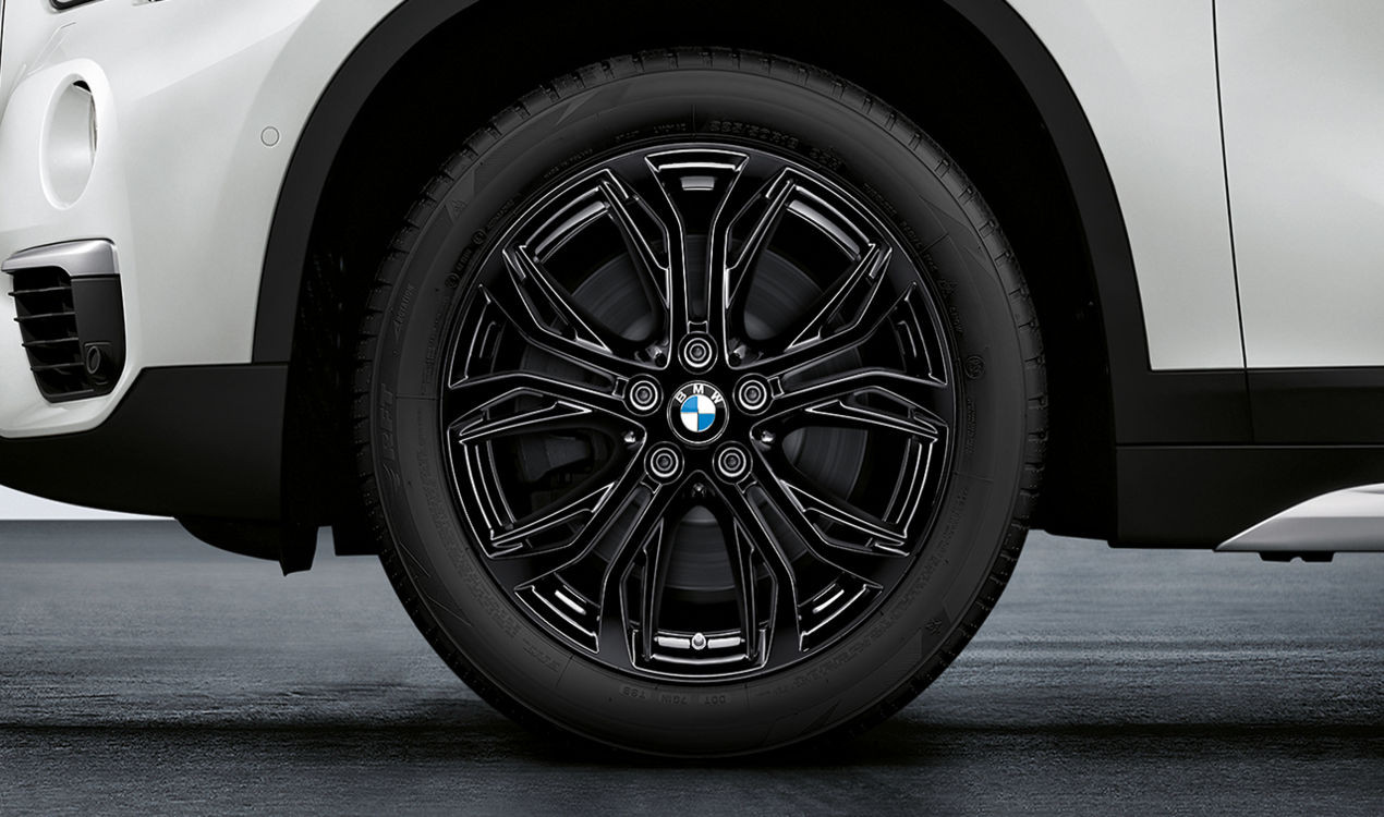BMW ORIGINÁLNÍ KOMPLETNÍ ZIMNÍ KOLO Y-SPOKE 566 BMW ORIGINÁLNÍ KOMPLETNÍ ZIMNÍ KOLO Y-SPOKE 566