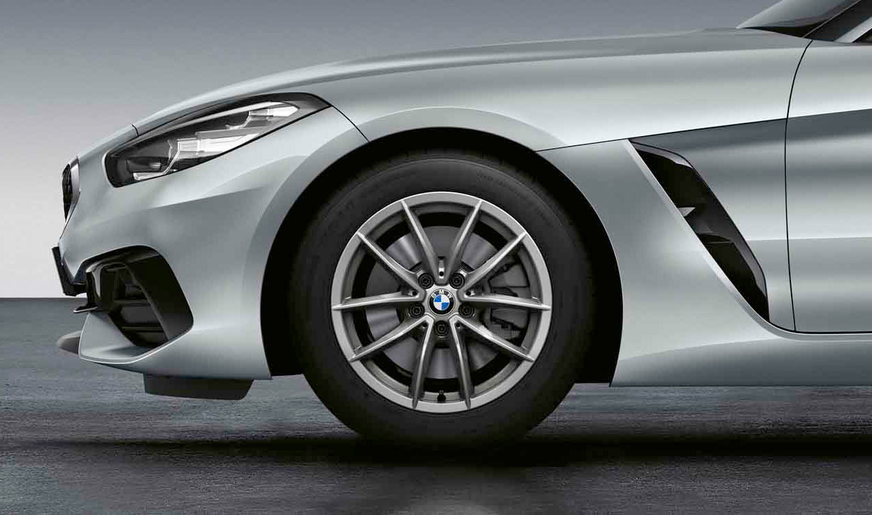 ORIGINÁLNÍ BMW ZADNÍ KOMPLETNÍ ZIMNÍ KOLO V-SPOKE 768