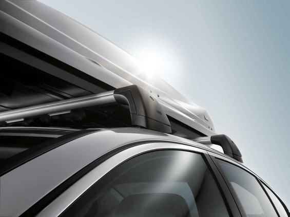 BMW ZÁKLADNÍ STŘEŠNÍ NOSIČ UZAMYKATELNÝ BMW ZÁKLADNÍ STŘEŠNÍ NOSIČ UZAMYKATELNÝ