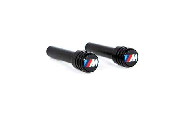 SADA DVEŘNÍCH ČEPŮ BMW M PERFORMANCE SADA DVEŘNÍCH ČEPŮ BMW M PERFORMANCE