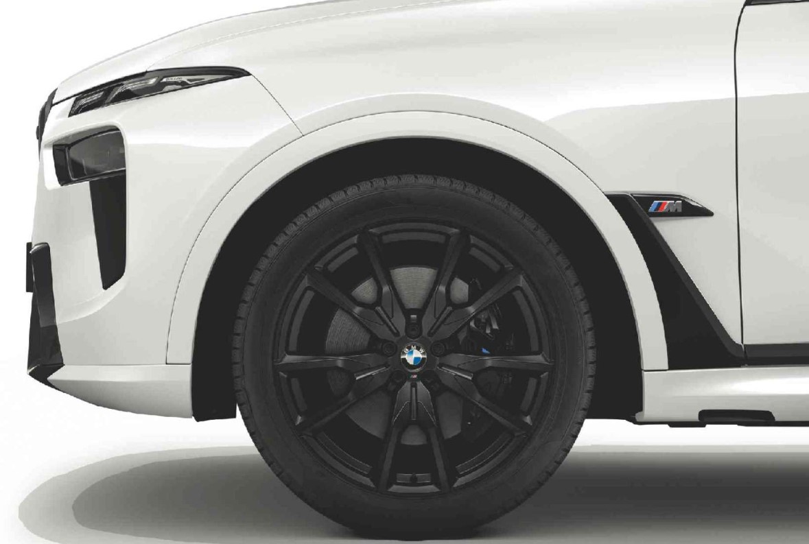 ORIGINÁLNÍ BMW KOMPLETNÍ ZIMNÍ KOLO 755M