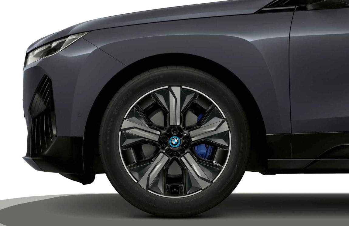 ORIGINÁLNÍ BMW KOMPLETNÍ ZIMNÍ 1012 ORIGINÁLNÍ BMW KOMPLETNÍ ZIMNÍ 1012