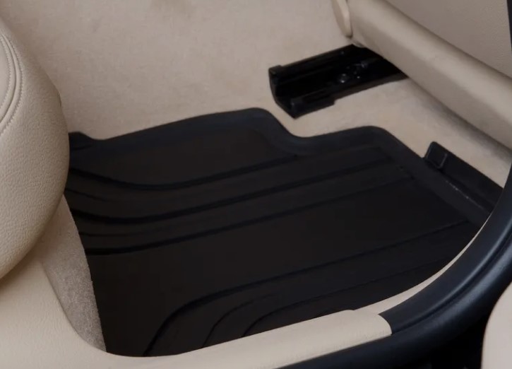 GUMOVÉ KOBEREČKY ZADNÍ