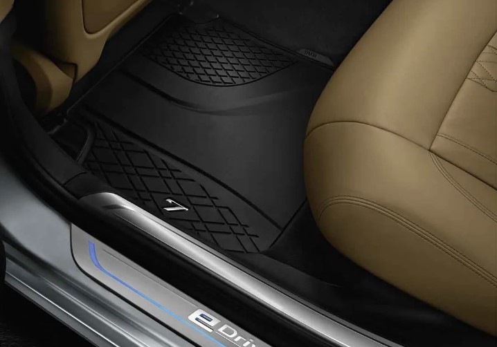 ORIGINÁLNÍ SADA ZADNÍCH ROHOŽÍ PRO ŘADU 7