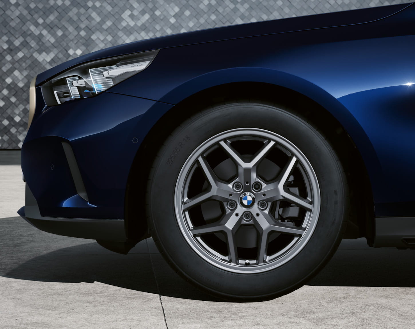 KOMPLETNÍ ZIMNÍ KOLO 18&quot; 932