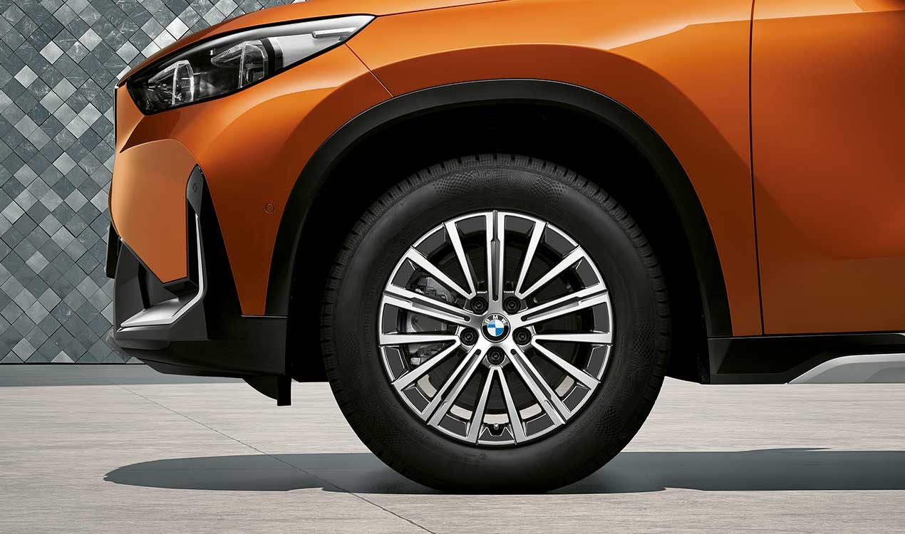 KOMPLETNÍ ZIMNÍ KOLO 17" 833 STŘÍBRNÉ KOMPLETNÍ ZIMNÍ KOLO 17" 833 STŘÍBRNÉ