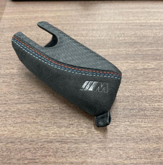 BMW POUZDRO NA KLÍČ M PERFORMANCE