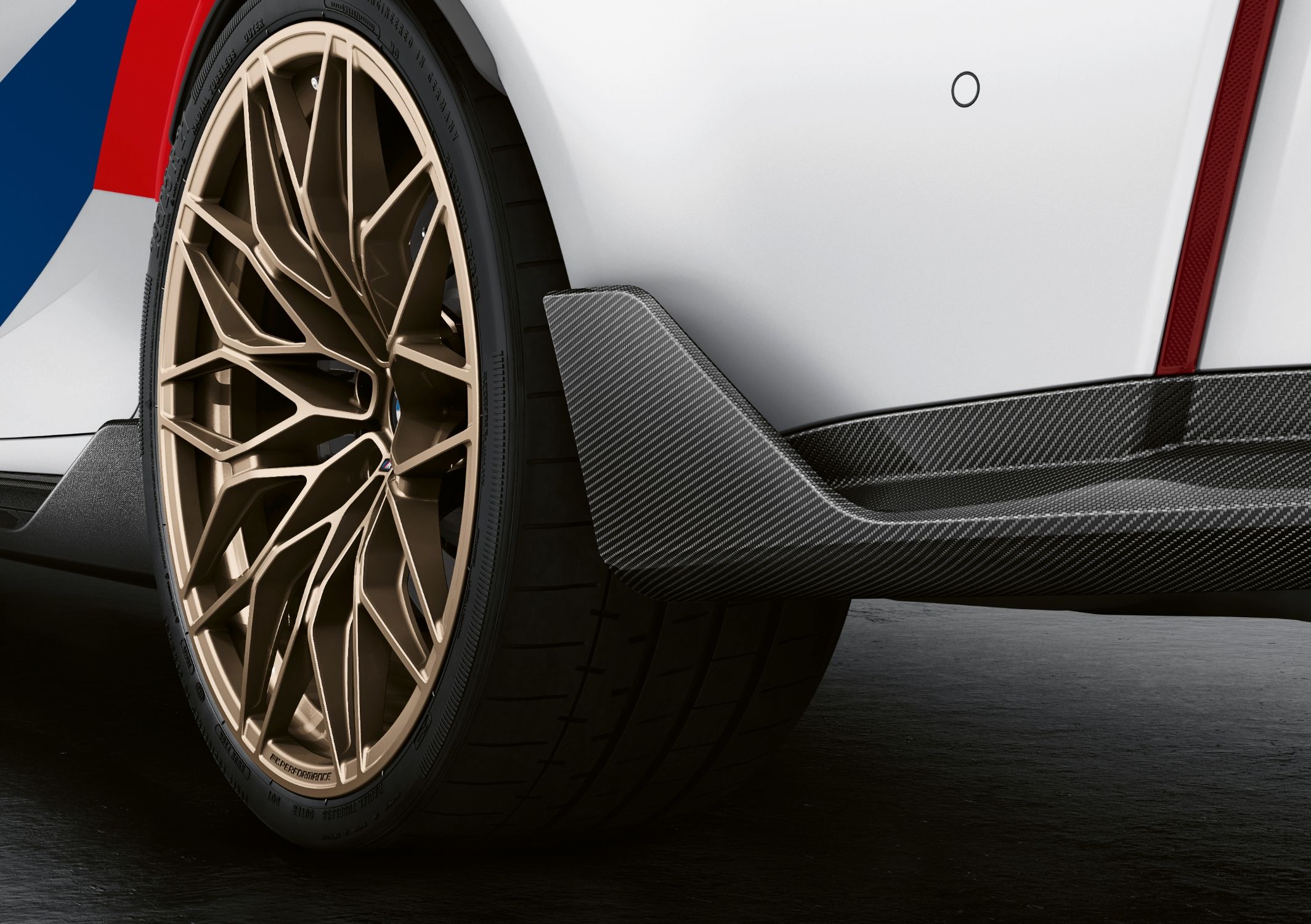 ZADNÍ WINGLET CARBON LEVÝ